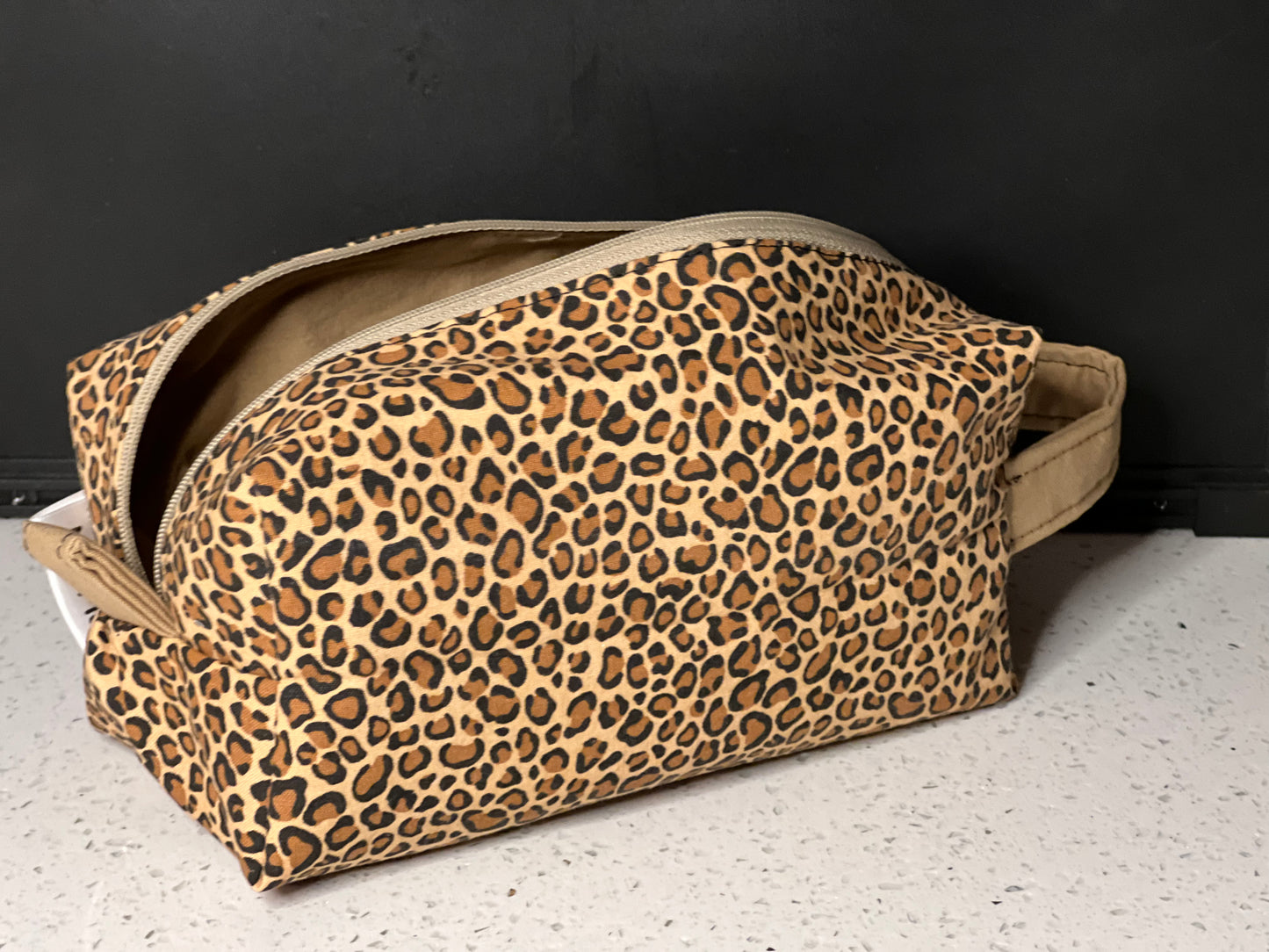 Makeup Bag (Cheetah)