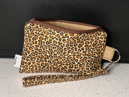 Wristlet Wallet (Cheetah)